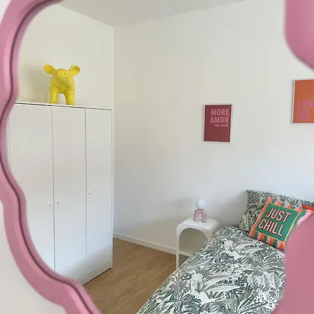 Emilie - Avec Balcon A Deux Pas De La De Apartamento